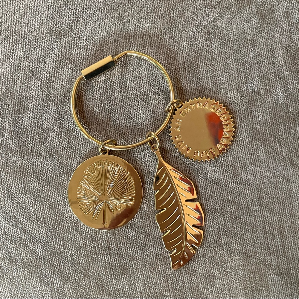 India Hicks Key Ring with Charms